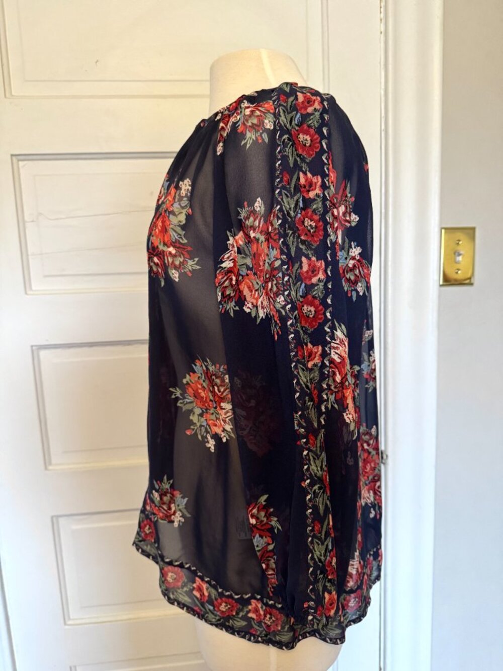 Joie Silk Floral Blouse - Picture 3 of 5